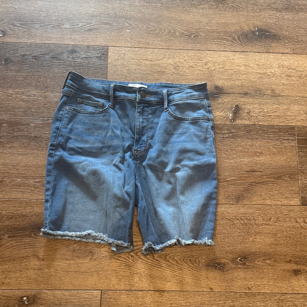 Nine West Bermuda shorts 8